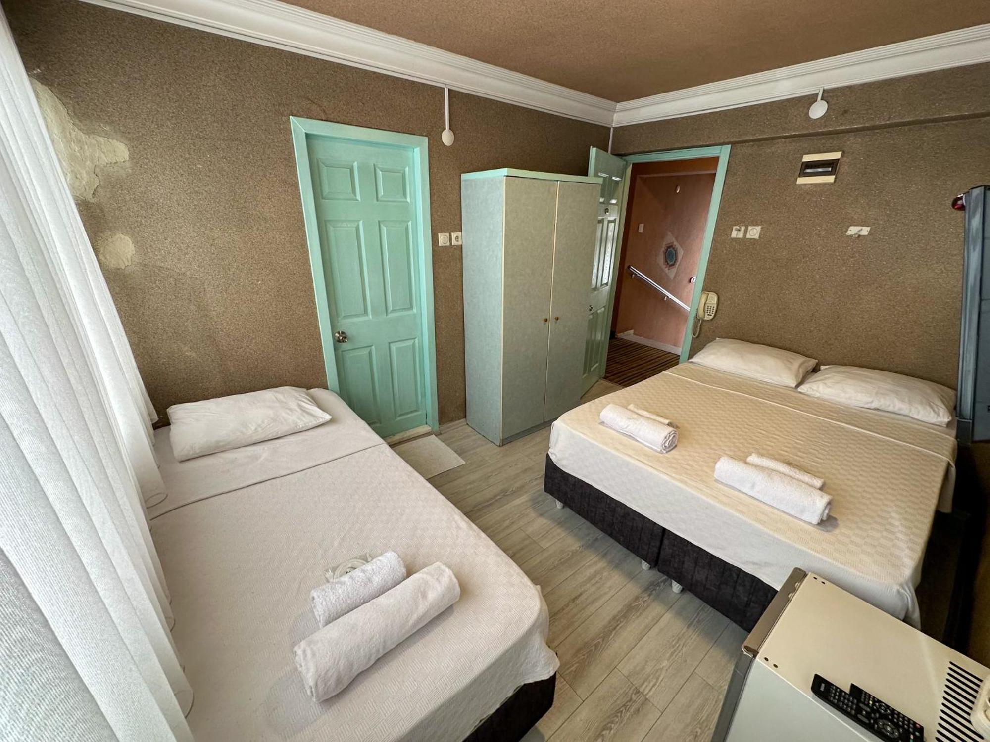 Hikmethan Otel Kusadası Exterior foto